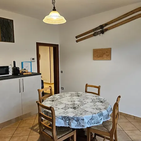 別荘 Casa Laini ピゾーニェ